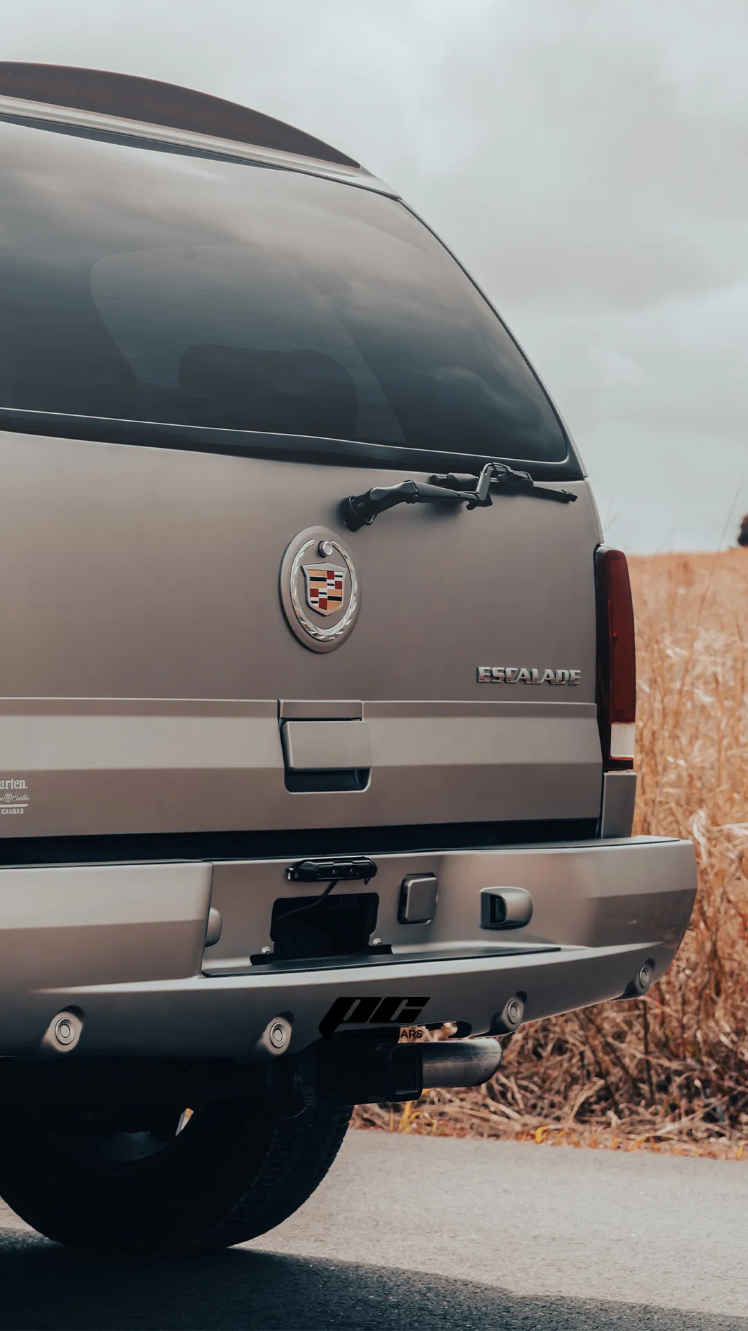 2003 Cadillac Escalade Test Drive Short